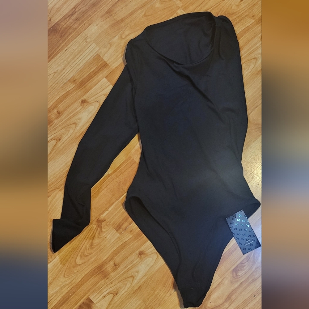 SHEIN Classic Black Garment
